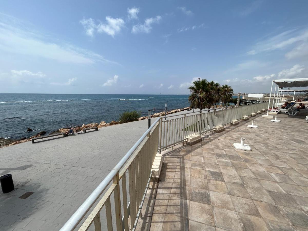 Studio Torravieja On Playa Del Cura Torrevieja Exteriör bild
